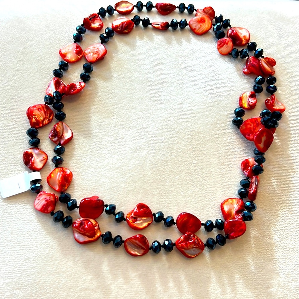 1 Mother of Pearl long necklace